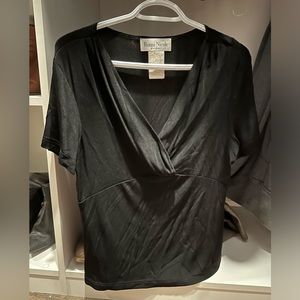 Black 3/4 sleeve shirt